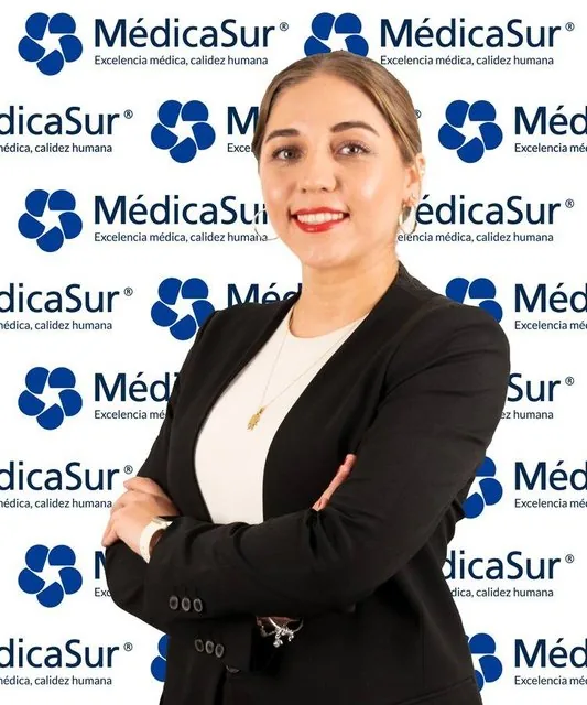 Lic. Louise Vangely Varela Bringas  Médica Sur Copyright